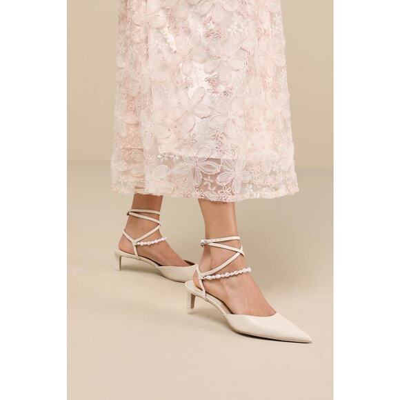 Dolce Vita Loklyn Pearl Vanilla Leather Pointed-Toe Ankle Wrap Pumps - Picture 4 of 5